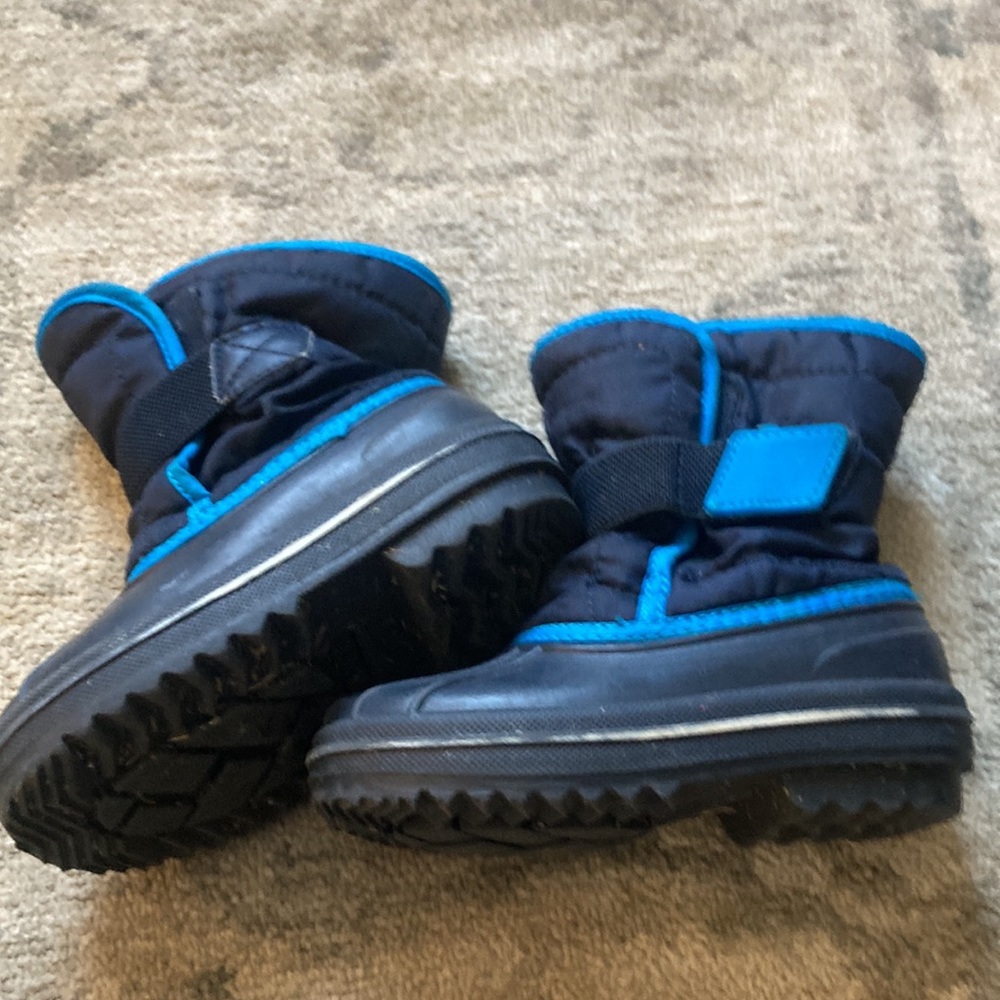 The children’s place navy boots - Picture 4 of 7
